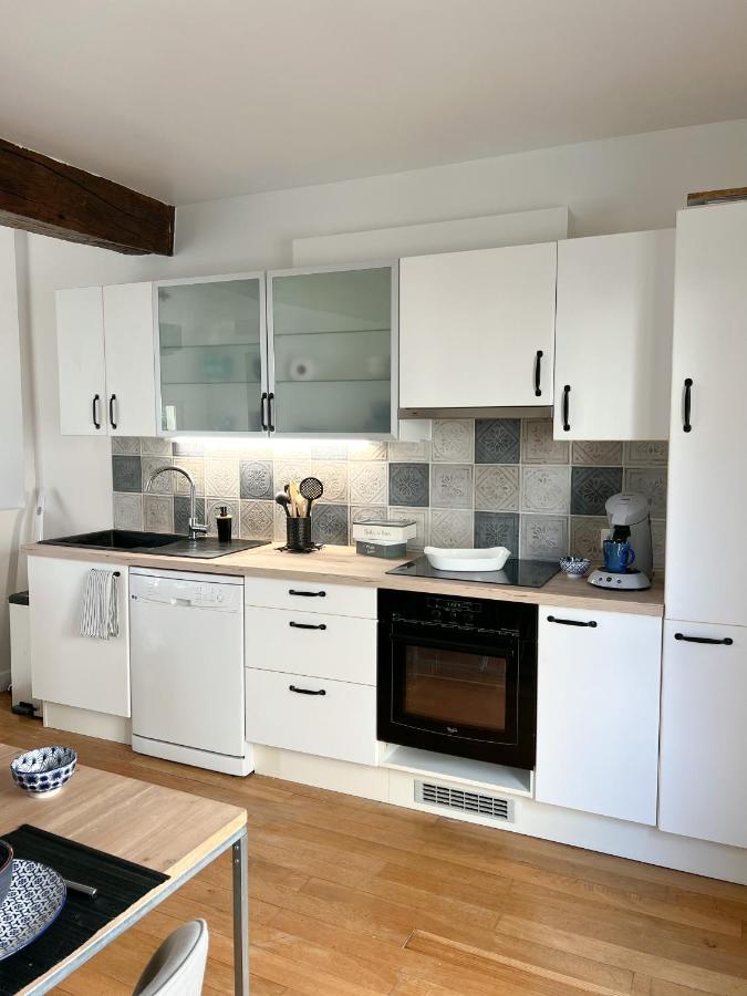 Le Rabelais, Superbe Appartement En Duplex, Proche Forteresse Et Monument Historique Шинон Екстериор снимка